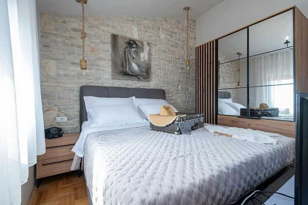 New! Beautiful Stone Villa In Eco Olive Grove Posedarje